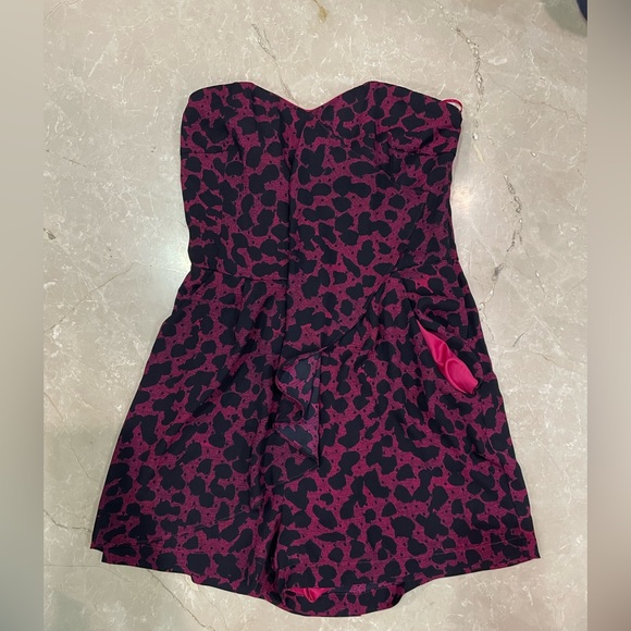 Express Dresses & Skirts - Tube dress in animal print